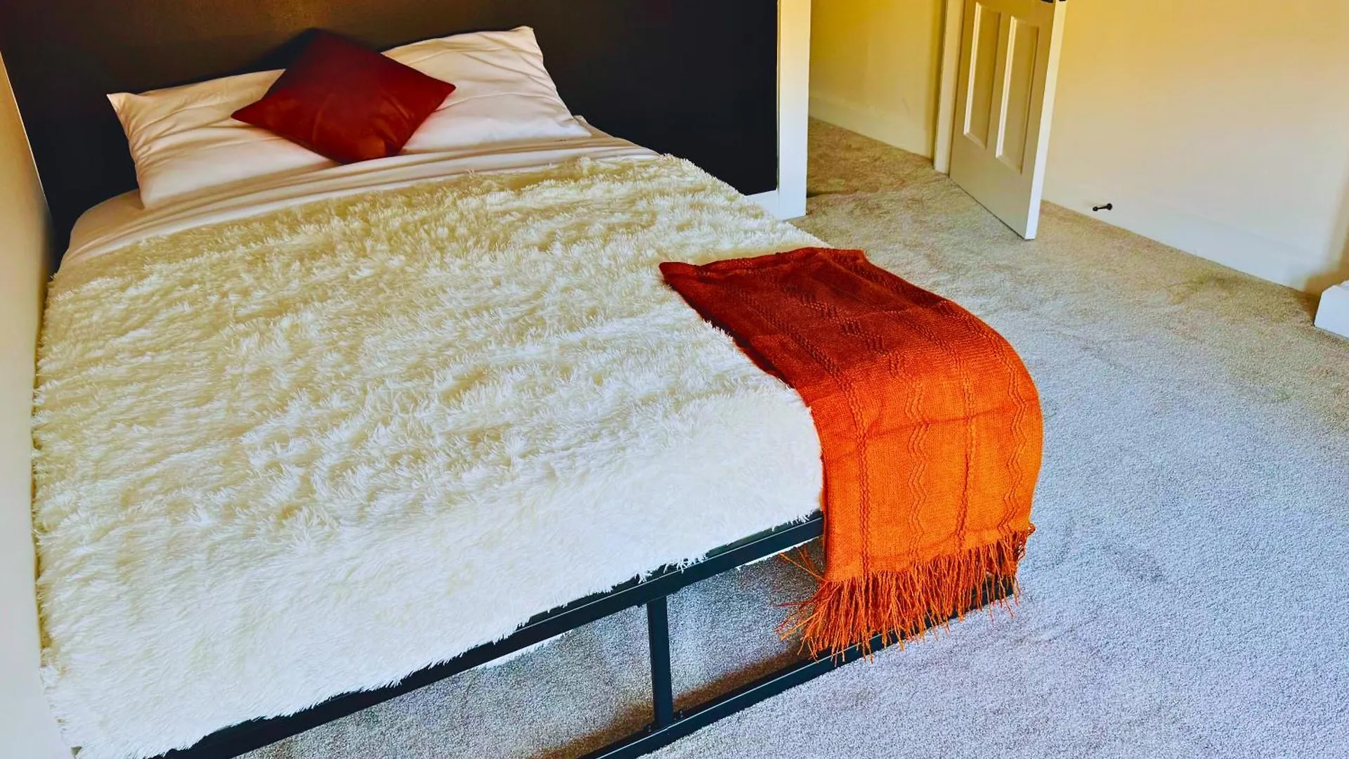Holiday home Short North Convention King Bed Free Parking Villa Columbus